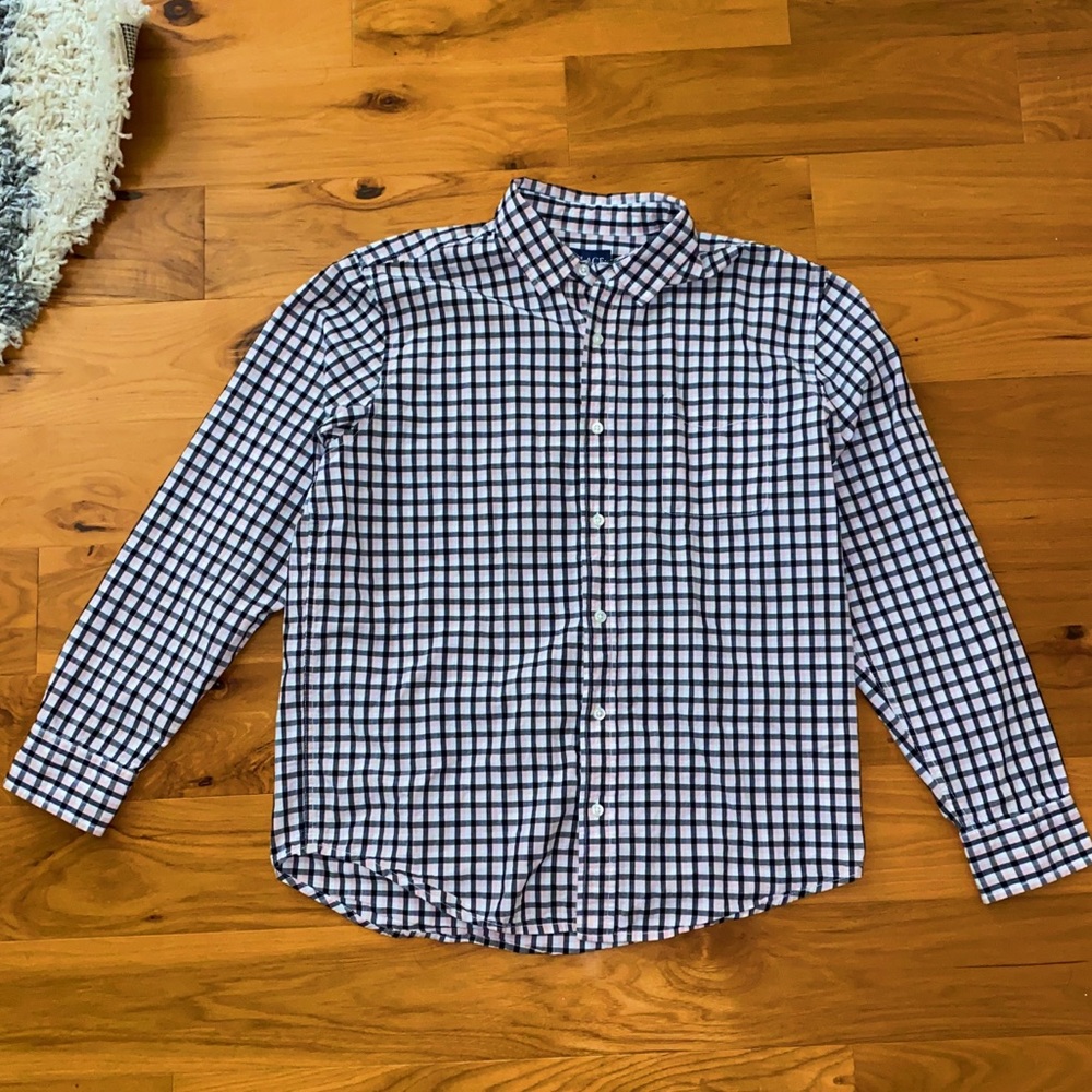 Men’s Pink and Black plaid button up shirt